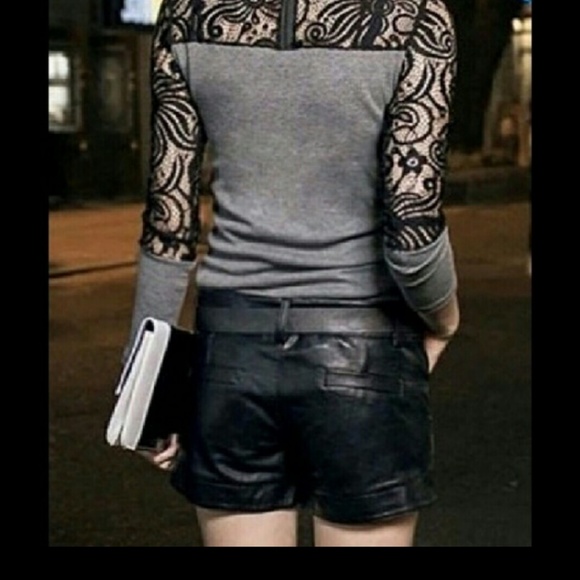 Gorgeous and unique top - Like New Condition. - Picture 2 of 5